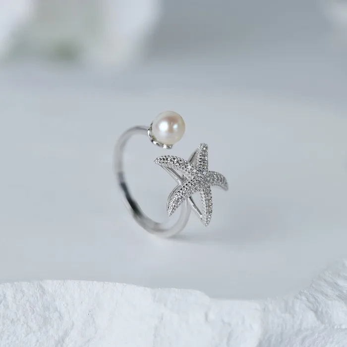 Pearly Lustre Top Grade Freshwater Pearl Ring WR00322 STARFISH Rings