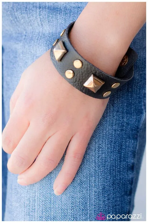 Paparazzi Bracelet As Good As Gold Black Paparazzi Jewelry Bracelets