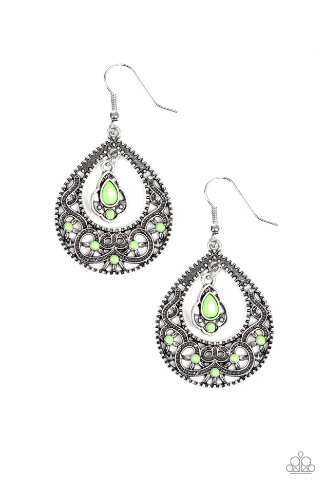 Paparazzi Jewelry Earrings Paparazzi Earring AllGirl Glow Green