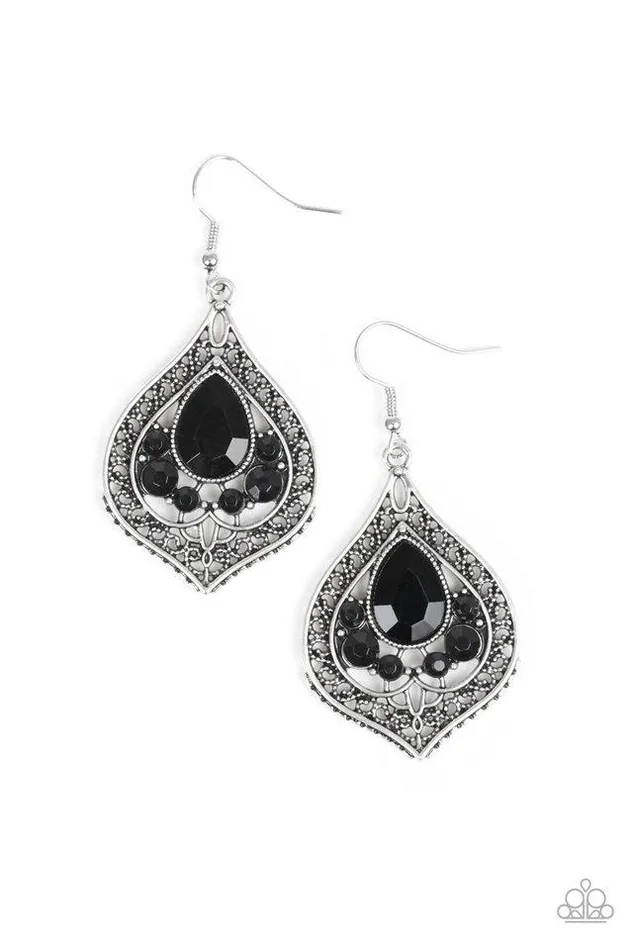 Paparazzi Jewelry Earrings Paparazzi Earring Malibu Mama Black
