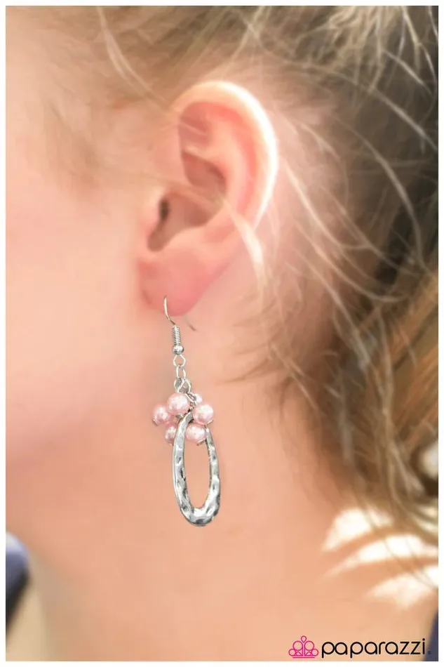 Paparazzi Jewelry Earrings Paparazzi Earring O Me O My Pink
