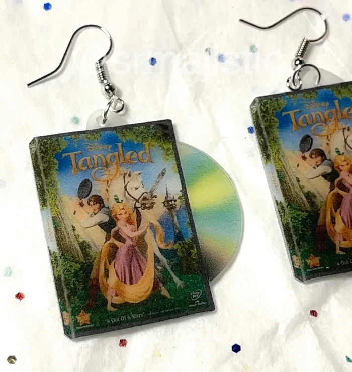 Sam Makes Things Earrings Tangled 2010 DVD 2D detailed Handmade Earrings