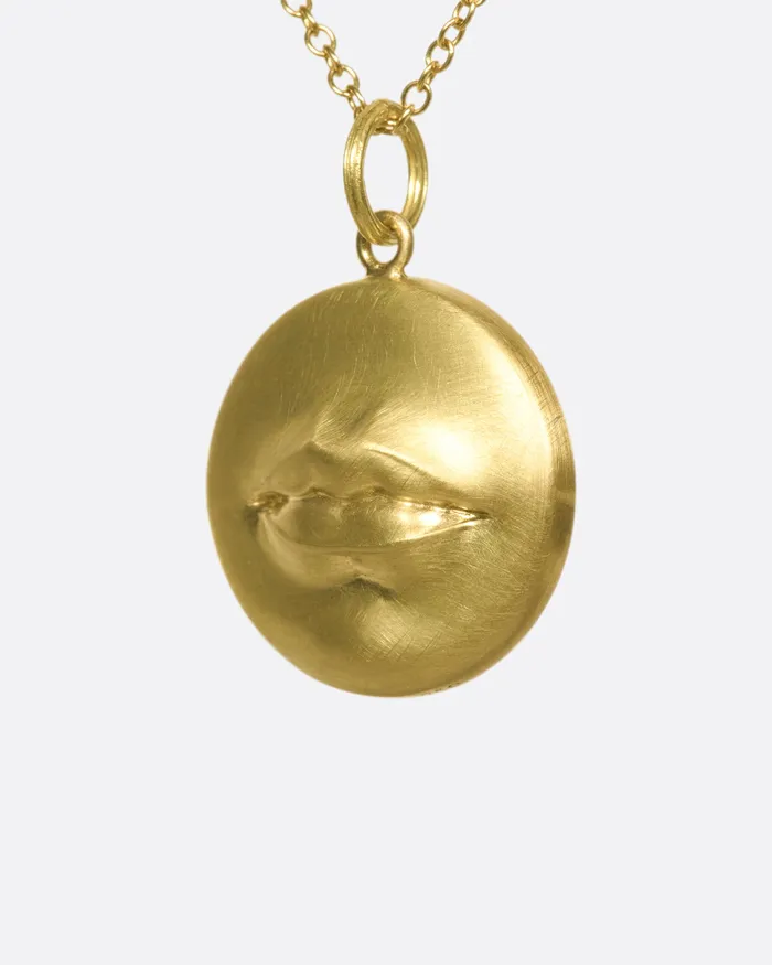 ANTHONY LENT Necklaces Kiss Me Necklace