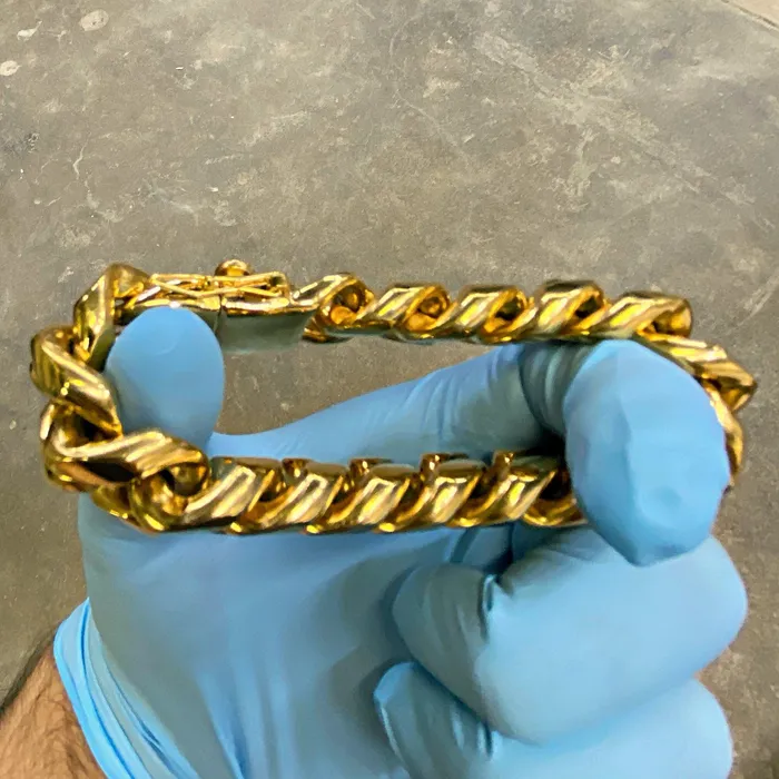 Bling Cartel Mens 24K Gold Plated Over 316L Stainless Steel Cuban Bracelet 85 20MM Bracelets Bling Cartel Mens 24K Gold Plated Over 316L Stainless Steel Cuban Bracelet 85 20MM Bracelets
