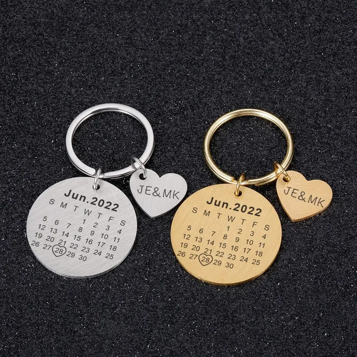 Custom Name and Photo Couple Keychain with Calendar Date VVS Jewelry Necklaces