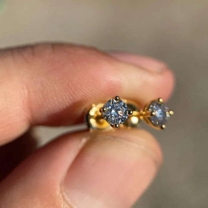 Moissanite Earrings 06CT TW 14k Gold Plated 925 Sterling Silver Pass Diamond Tester 4MM Bling Cartel Earrings Moissanite Earrings 06CT TW 14k Gold Plated 925 Sterling Silver Pass Diamond Tester 4MM Bling Cartel Earrings