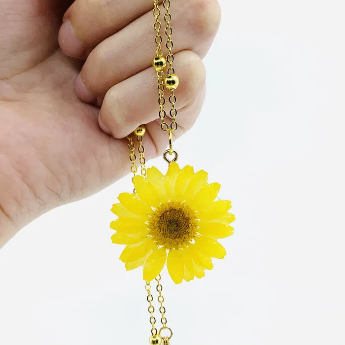 Necklaces Real Daisy Flower Necklace Necklaces Real Daisy Flower Necklace