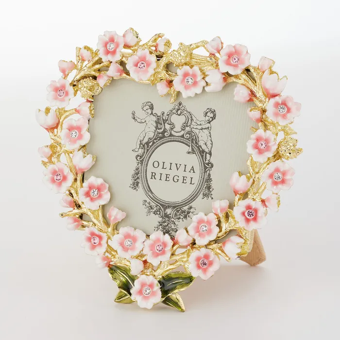 Olivia Riegel Necklaces Olivia Riegel Bella Heart Frame