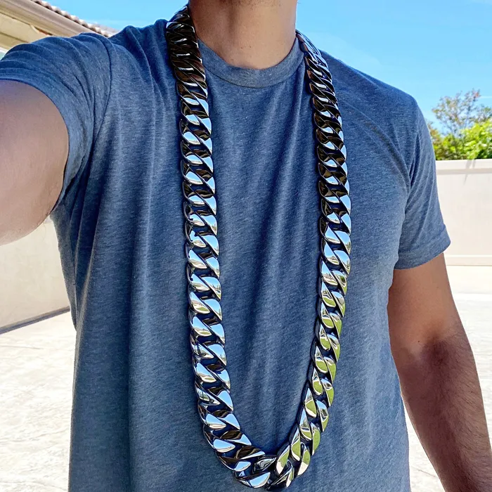 Vivi Mens Huge Chain Silver Cuban 316L Stainless Steel 30MM 46 Necklace Necklaces Vivi Mens Huge Chain Silver Cuban 316L Stainless Steel 30MM 46 Necklace Necklaces