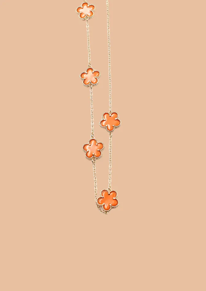 AUG2024 Necklaces Summer Clover Necklace