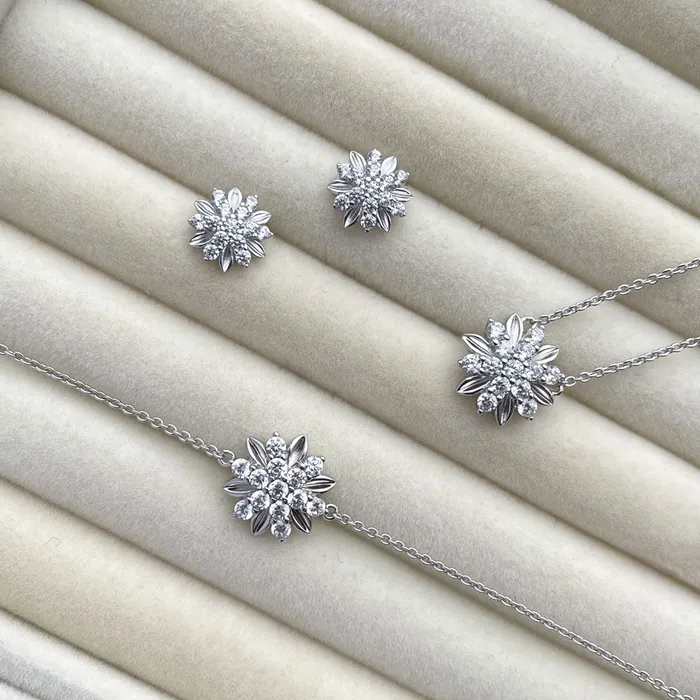 BERRICLE Flower CZ Pendant Necklace in Sterling Silver Necklaces