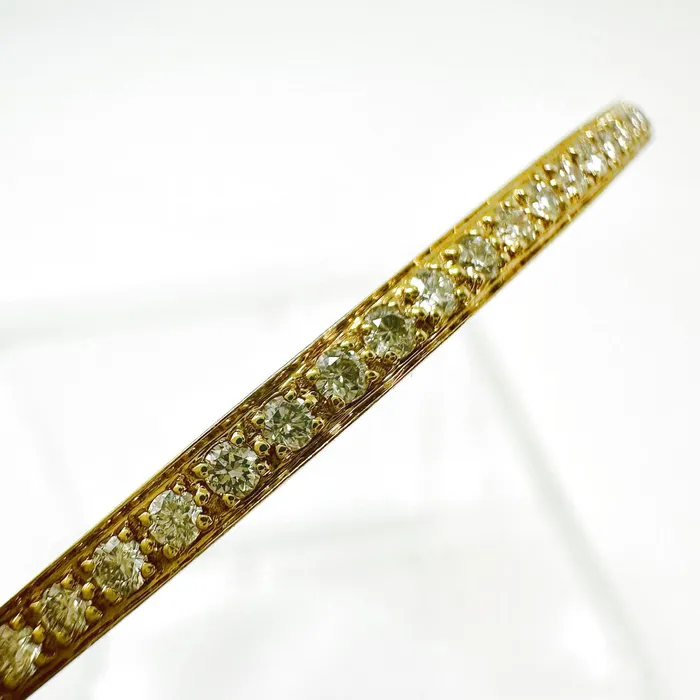 Bracelets Jewelry 18K Gold Bangle Bracelet with 100 Full Cut Diamonds