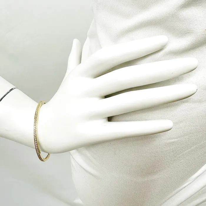 Bracelets Jewelry 18K Gold Bangle Bracelet with 100 Full Cut Diamonds