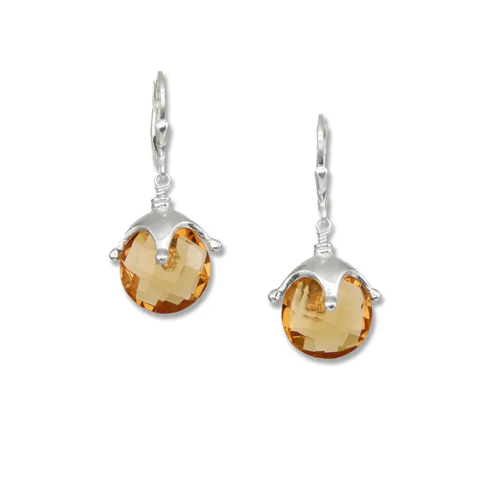 Q Evon Earrings Jester Cap Earrings Silver Mandarin